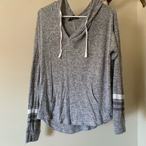 Long sleeve hoodie shirt